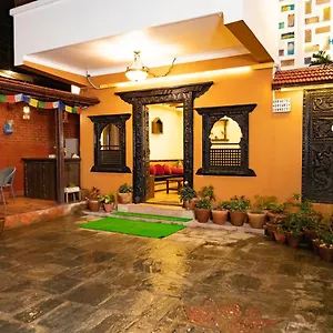 Dreams Connect Grb Bed & Breakfast